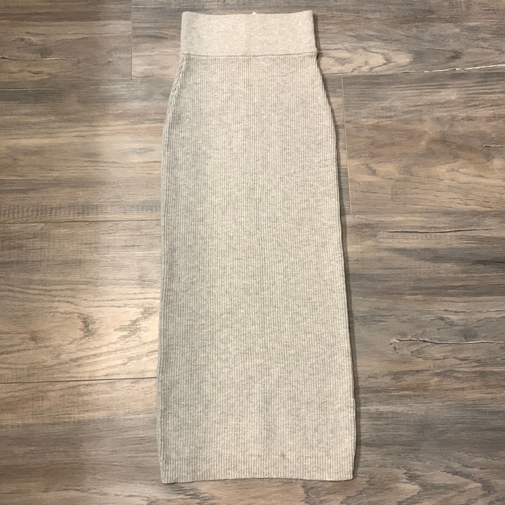 Gray knit skirt - high quality